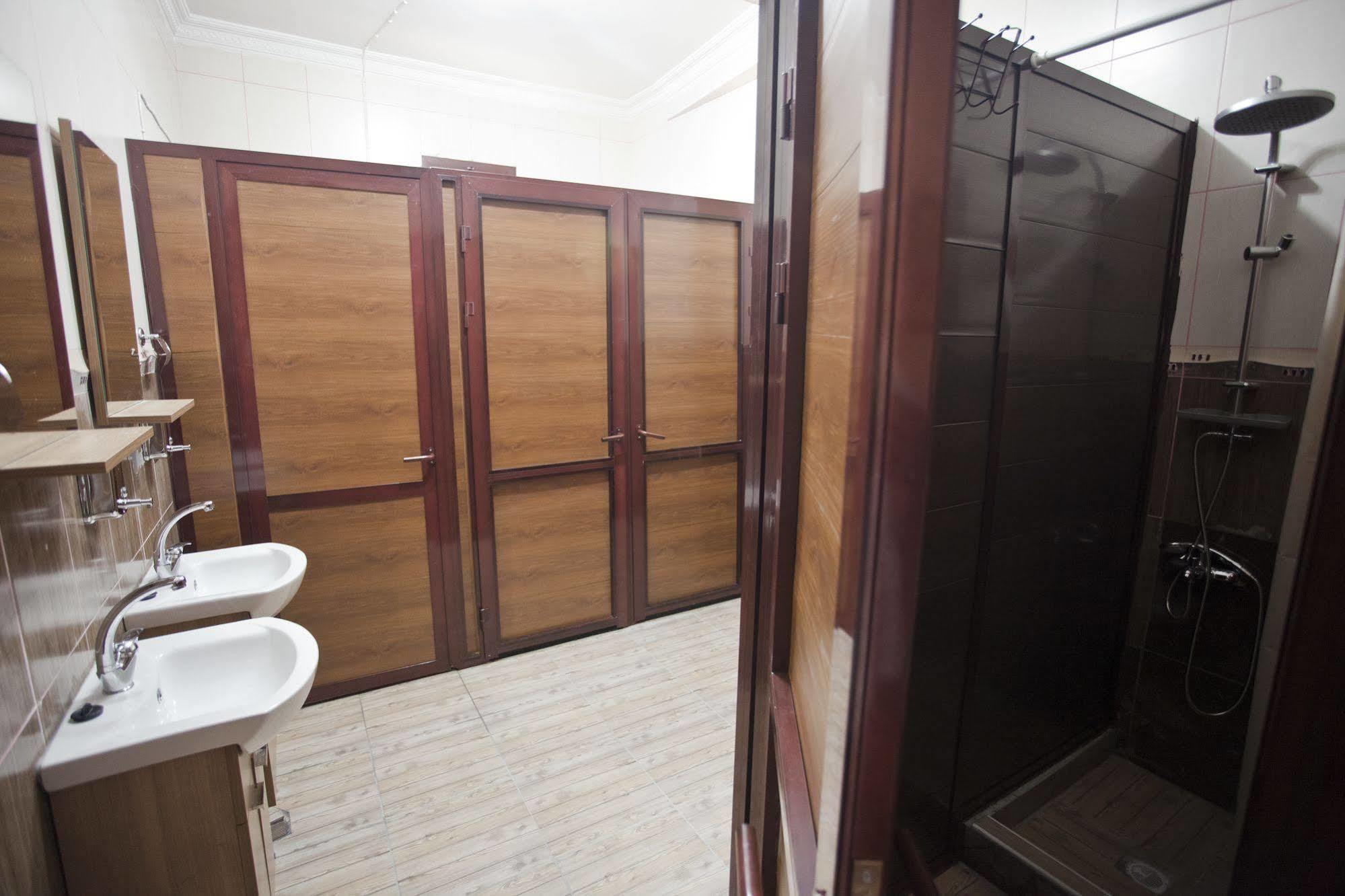 Veni Vidi Dormi Hostel Istanbul Bagian luar foto